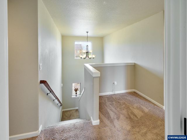 574 Prairie St, Woodburn, OR 97071