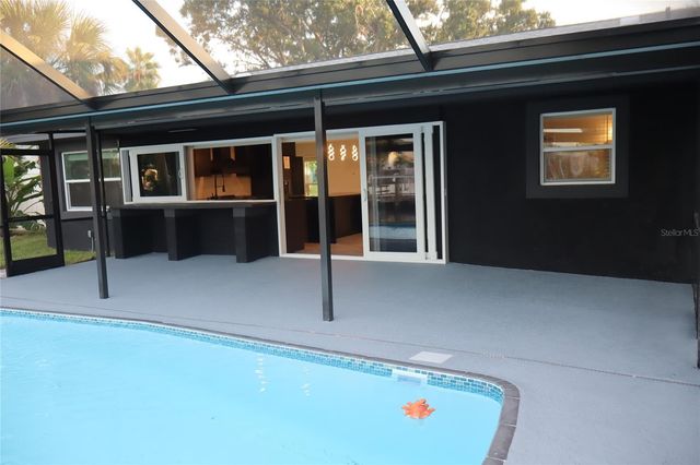 1019 SPINDLE PALM WAY, Apollo Beach, FL 33572