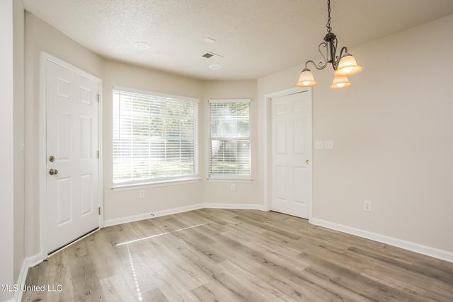 6181 Liberty Estates Drive, Walls, MS 38680