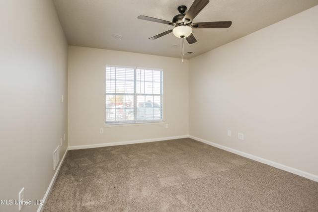 6181 Liberty Estates Drive, Walls, MS 38680