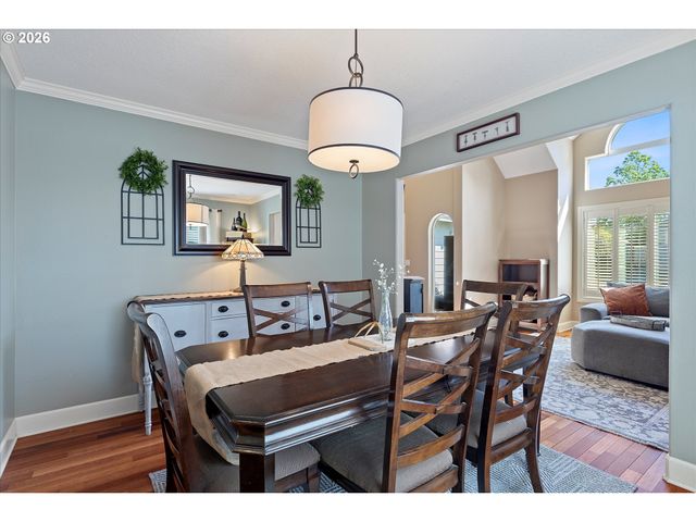 19778 Castleberry Loop, Oregon City, OR 97045