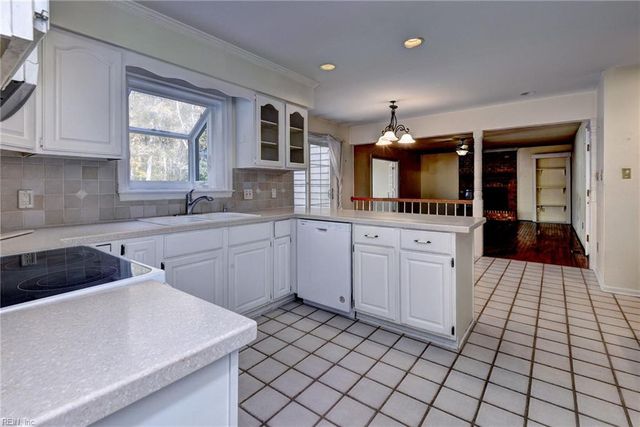 3506 Fieldcrest CT, Williamsburg, VA 23185