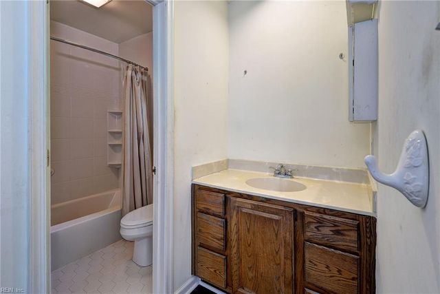 3506 Fieldcrest CT, Williamsburg, VA 23185