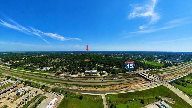 47 Phelps Creek Drive, Huntsville, TX 77340