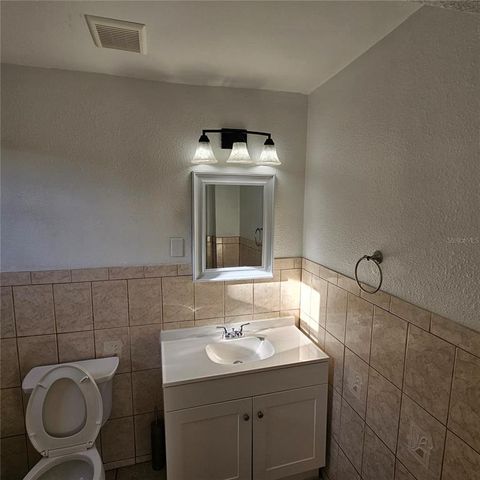 3413 W CHEROKEE AVENUE, Tampa, FL 33611