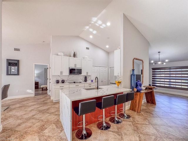 329 SW 30th AVE, Cape Coral, FL 33991