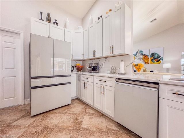 329 SW 30th AVE, Cape Coral, FL 33991