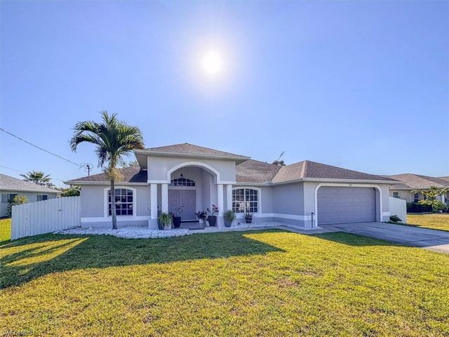 329 SW 30th AVE, Cape Coral, FL 33991