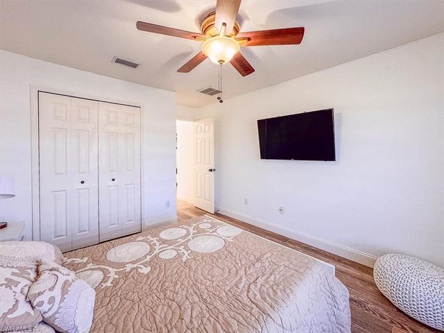 329 SW 30th AVE, Cape Coral, FL 33991