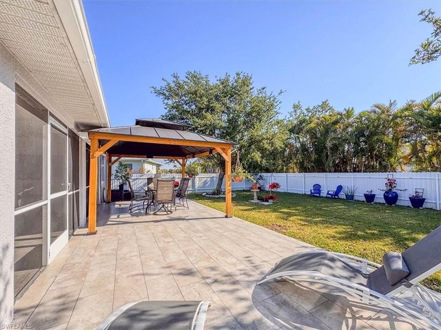 329 SW 30th AVE, Cape Coral, FL 33991