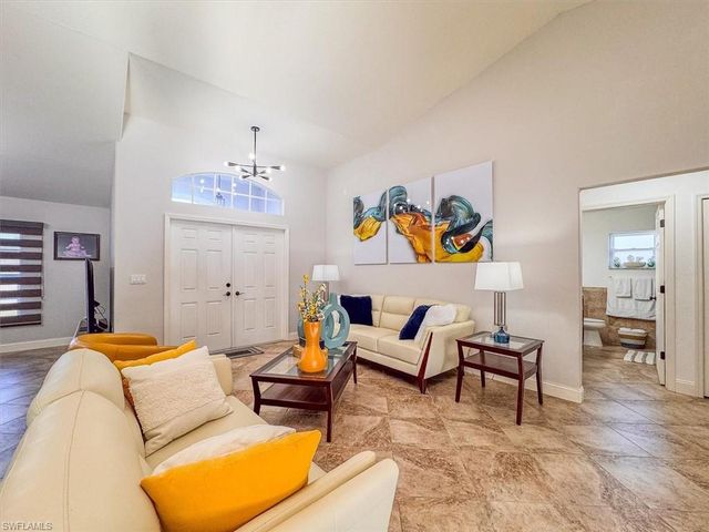 329 SW 30th AVE, Cape Coral, FL 33991