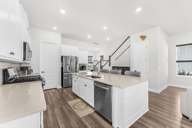 399 Woodgate Way, Summerville, SC 29485