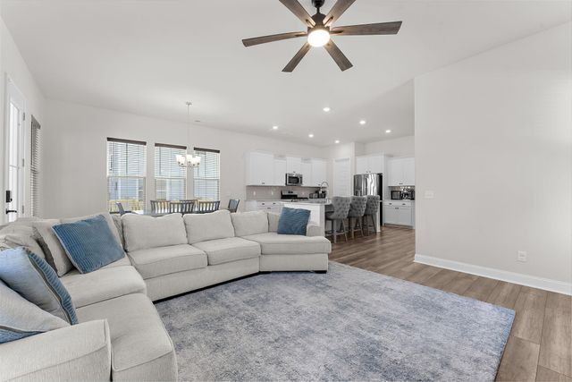 399 Woodgate Way, Summerville, SC 29485