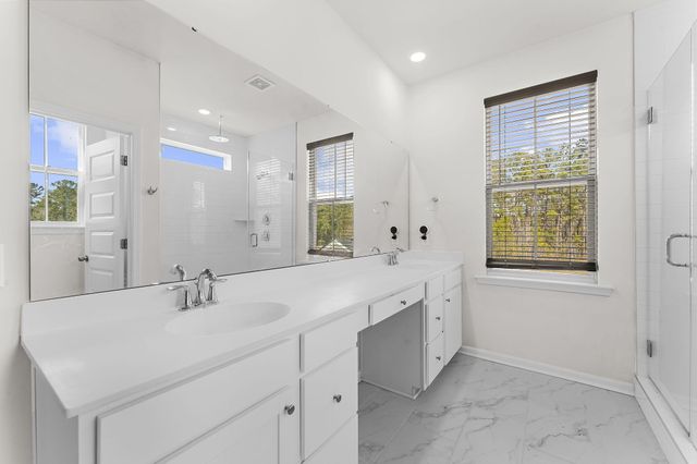 399 Woodgate Way, Summerville, SC 29485