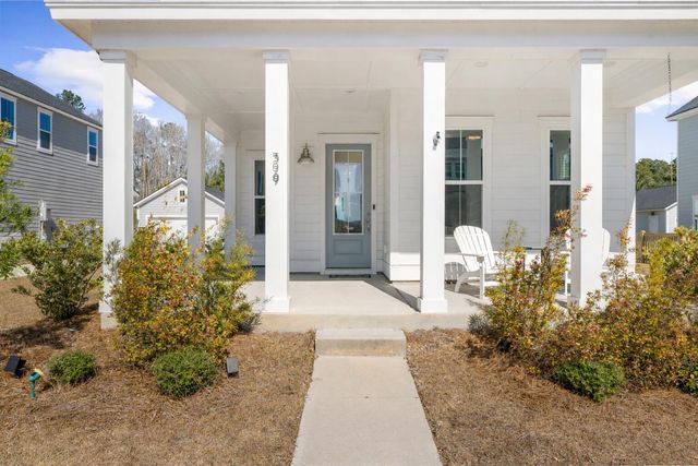 399 Woodgate Way, Summerville, SC 29485