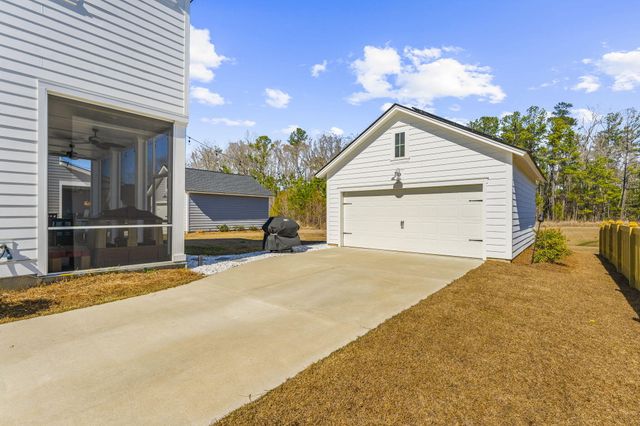 399 Woodgate Way, Summerville, SC 29485