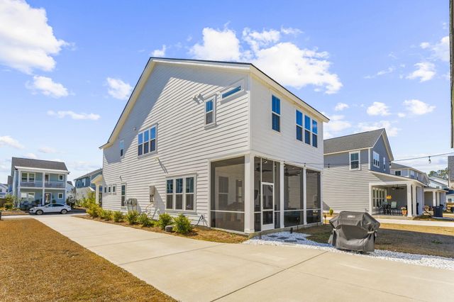 399 Woodgate Way, Summerville, SC 29485