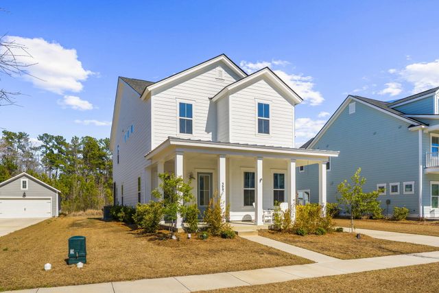 399 Woodgate Way, Summerville, SC 29485
