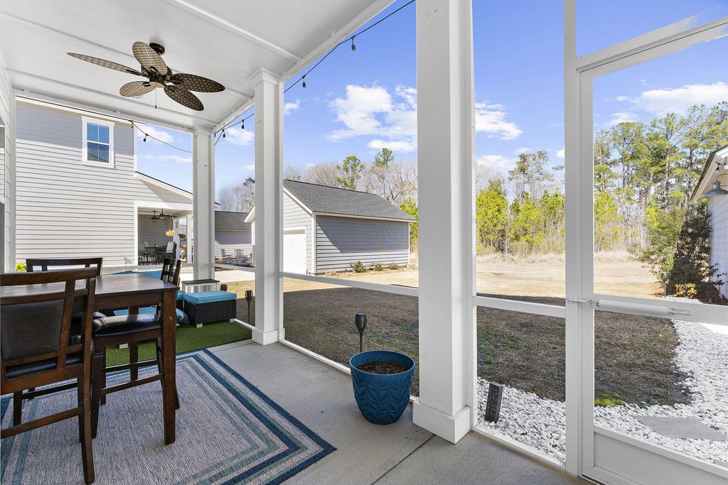 Image 41 of property listing at 399 Woodgate Way, Summerville, SC 29485