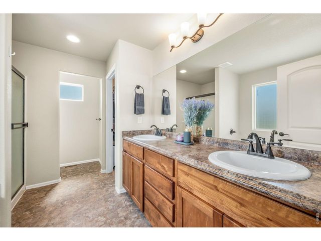1043 Highline Ct, Loveland, CO 80538