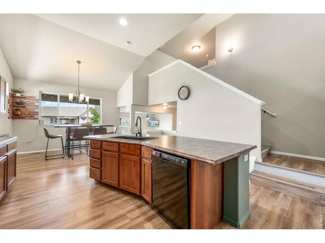 1043 Highline Ct, Loveland, CO 80538