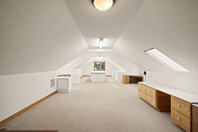 3338 NW Windwood Way, Bend, OR 97703