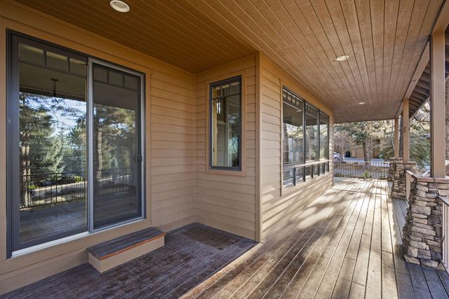 3338 NW Windwood Way, Bend, OR 97703