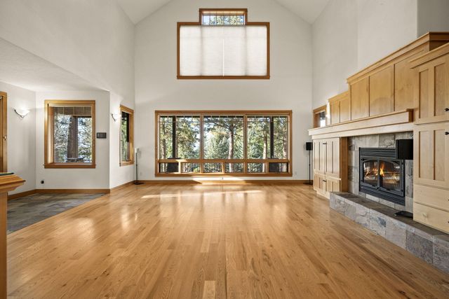 3338 NW Windwood Way, Bend, OR 97703