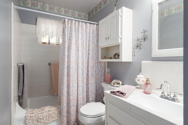 4342 W Dennett Avenue, Fresno, CA 93722