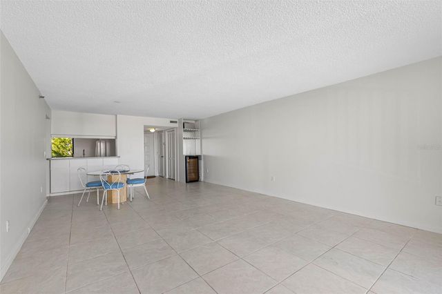 19111 VISTA BAY DRIVE 204, Indian Shores, FL 33785