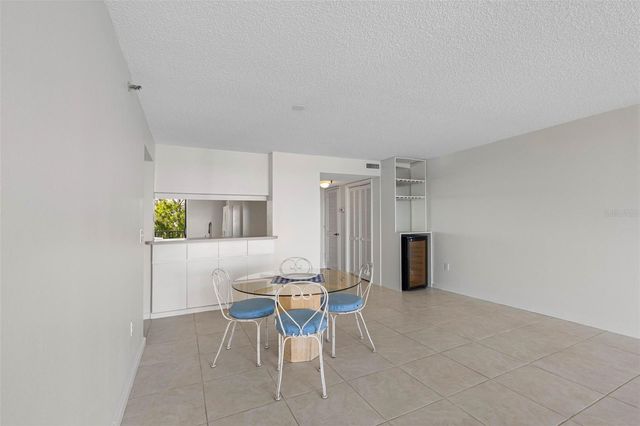 19111 VISTA BAY DRIVE 204, Indian Shores, FL 33785