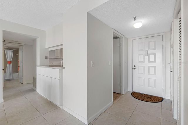 19111 VISTA BAY DRIVE 204, Indian Shores, FL 33785