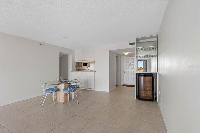 19111 VISTA BAY DRIVE 204, Indian Shores, FL 33785