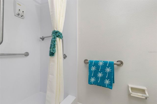 19111 VISTA BAY DRIVE 204, Indian Shores, FL 33785