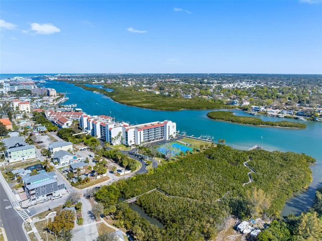 19111 VISTA BAY DRIVE 204, Indian Shores, FL 33785