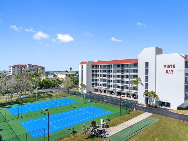 19111 VISTA BAY DRIVE 204, Indian Shores, FL 33785