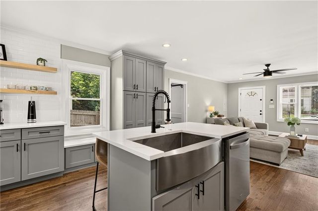 317 Phillips Drive SE, Marietta, GA 30060