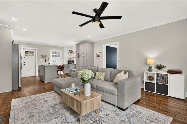 317 Phillips Drive SE, Marietta, GA 30060