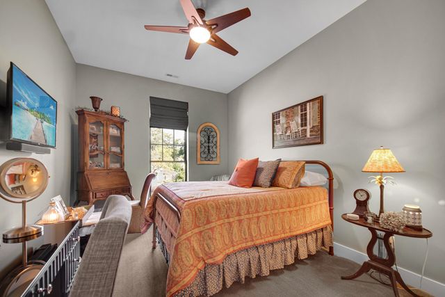 208 Campbell Street 107, Valparaiso, IN 46385