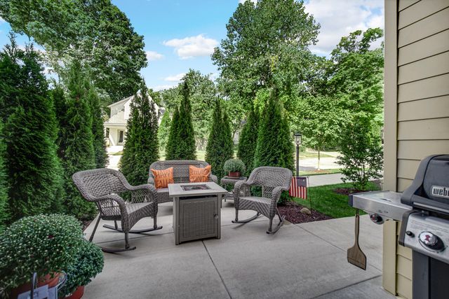 208 Campbell Street 107, Valparaiso, IN 46385