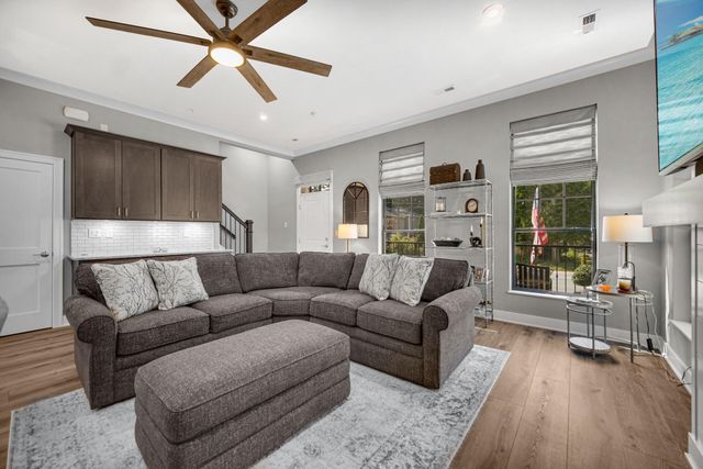 208 Campbell Street 107, Valparaiso, IN 46385