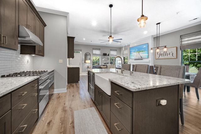 208 Campbell Street 107, Valparaiso, IN 46385