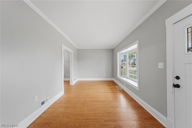 4423 Russell Avenue, Parma, OH 44134