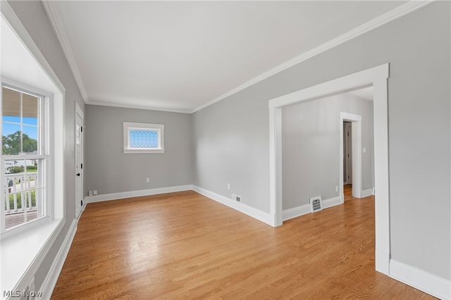 4423 Russell Avenue, Parma, OH 44134