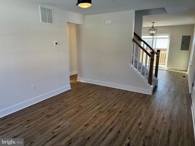 4 MORTON LN, Mantua, NJ 08051