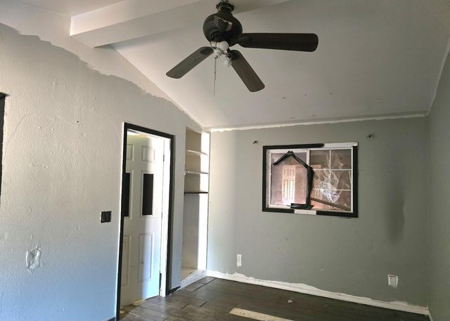 17908 Strawberry Lane, Anderson, CA 96007