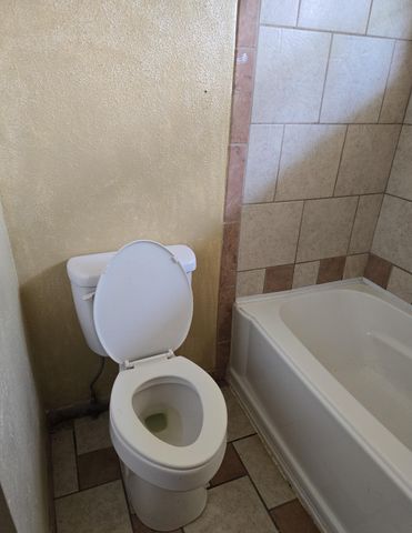 17908 Strawberry Lane, Anderson, CA 96007