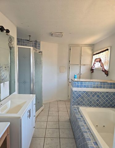17908 Strawberry Lane, Anderson, CA 96007