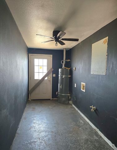 17908 Strawberry Lane, Anderson, CA 96007