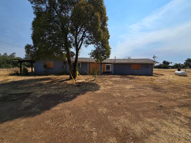 17908 Strawberry Lane, Anderson, CA 96007